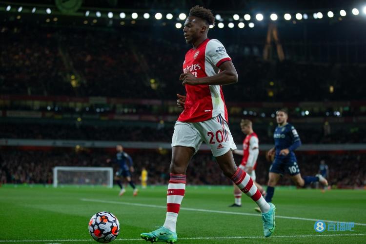 标晚:阿尔特塔想削减球队阵容,正和亚特兰大商谈外租塔瓦雷斯