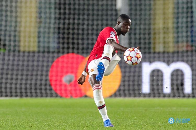 天空体育:拜利不想离队,他希望留在曼联为位置而战