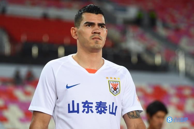 鲁媒:贾德松第二阶段何时复出看治疗情况 宋龙将伤缺一段时间