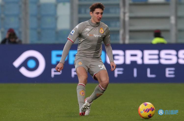 跟队:尤文22岁左后卫坎比亚索外租博洛尼亚一年