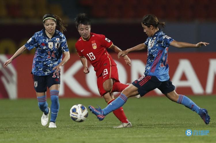 记者：张琳艳将在东亚杯后从日本回国，签证办理完成后前往瑞士