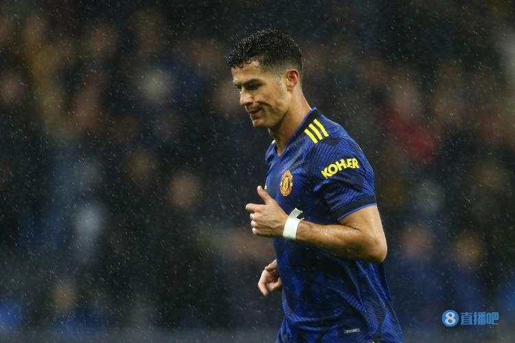 沃诺克：滕哈赫不会在意C罗离队，他要使更衣室更加团结