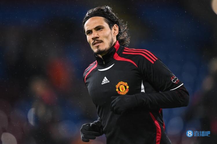 斯基拉:卡瓦尼想去西甲踢球,瓦伦西亚对其表示出兴趣