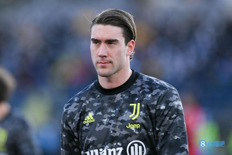 塞尔维亚足协主席:看好卡马文加赢金童奖 弗拉霍维奇强于哈兰德