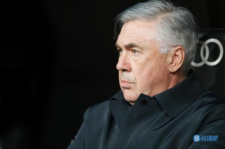 世体:安切洛蒂考虑让吕迪格或阿拉巴在门迪无法出场时踢左后卫