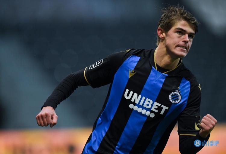 斯基拉:米兰有信心几小时内签下德凯特莱尔,签5年&年薪250万欧