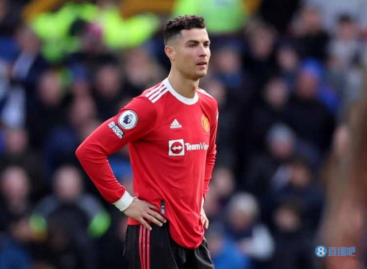 罗马诺:C罗希望曼联签6-7名新援展雄心 门德斯会再和拜仁蓝军谈