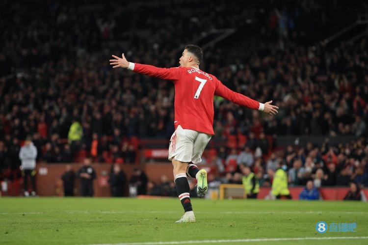 C罗的追求与曼联重建阵痛期矛盾凸显,分手或是最好的选择