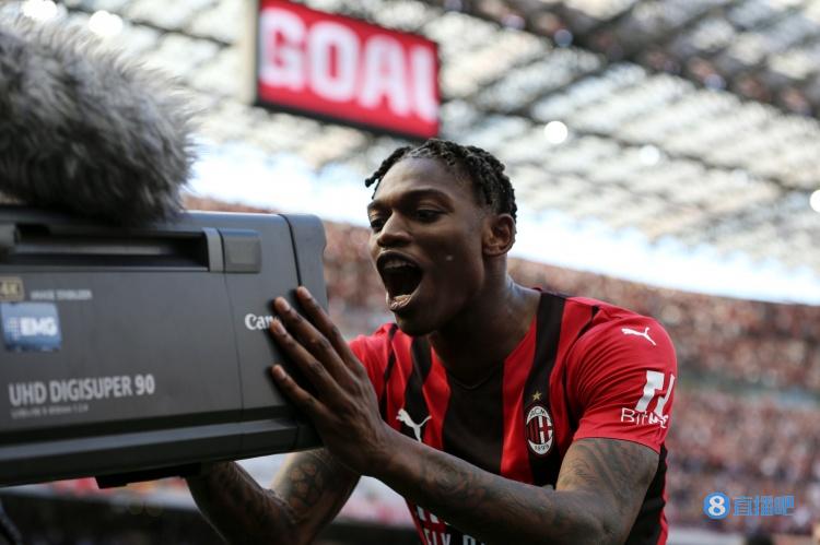 记者:感觉莱奥把米兰视为跳板 若签下坦甘加能放走加比亚