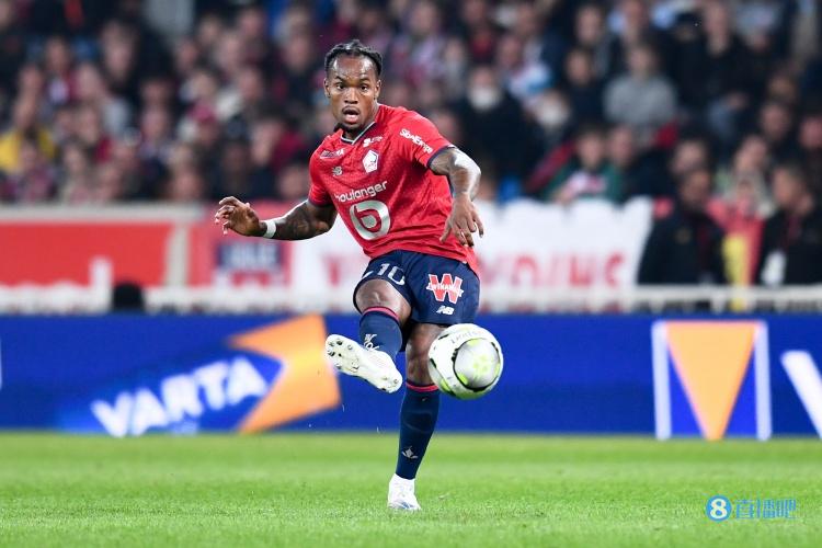 和莱奥一起帮米兰招募新援?迈尼昂社媒回复桑谢斯:红色适合你