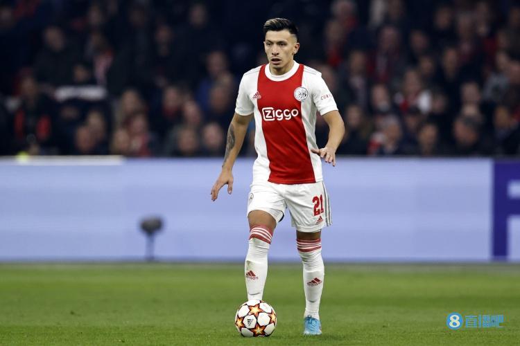 阿贾克斯技术总监：本不想出售利桑德罗，但曼联给的实在太多了