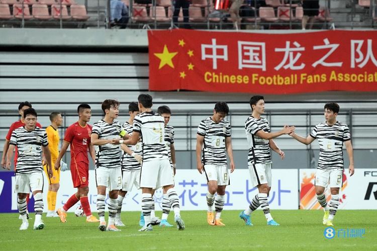 日媒:本届东亚杯“遇冷”,中韩之战甚至只有214名观众现场观赛