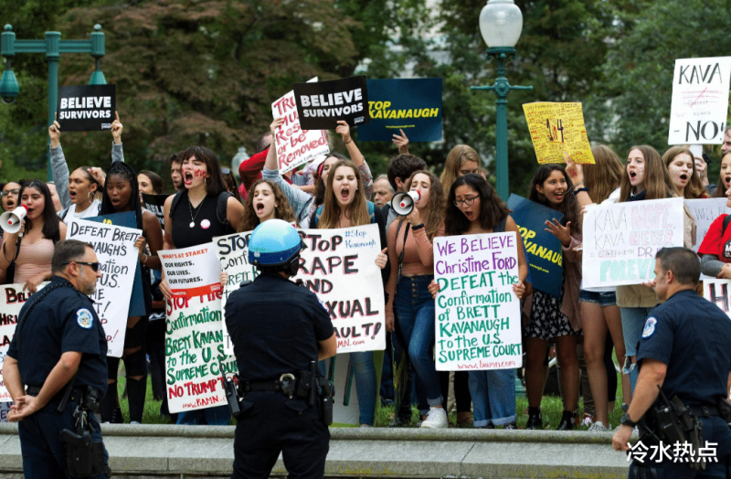 全乱了,美3成选民计划暴力推翻政府,7成受访者认为拜登不配连任