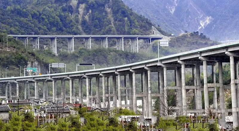 中国首个双螺旋隧道，10公里只需10分钟，每公里造价高达1个亿