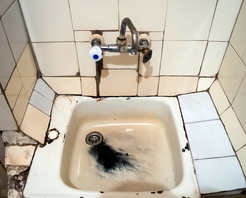 80后大叔低欲望的人生:戒掉了爱情和爱好,月开销控制在一千块