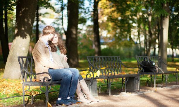 “你家亲戚进城,凭什么使唤我妈”凤凰男得寸进尺,终于毁了婚姻