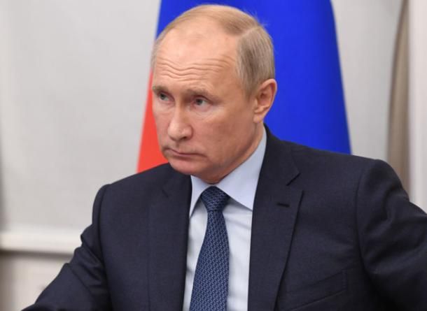 普京宣布调整战术后,俄军做出最大让步撤军,乌军高呼“胜利”