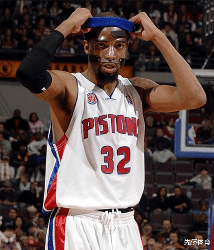 底特律“中投王”理查德-汉密尔顿评历史前十,库里顶替科比