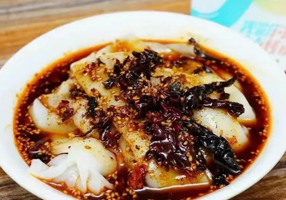 面皮与洋芋稀饭