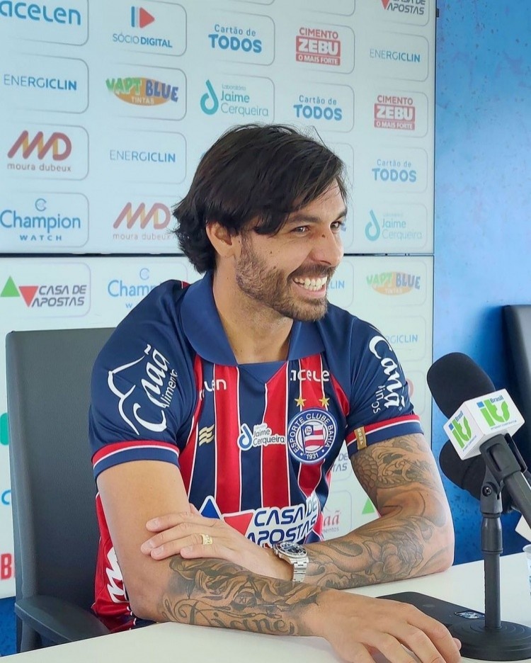 高拉特：很有动力帮助巴伊亚回到巴甲，会在球场上付出巨大努力