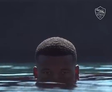 真-新援浮出水面！来看看维纳尔杜姆加盟罗马的宣传片