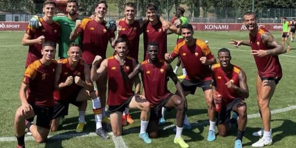 罗体:维纳尔杜姆首次参加罗马训练,但不参加明天凌晨的热身赛