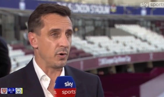 内维尔:英超后卫面对哈兰德,就像以前面对C罗、齐祖一样无助