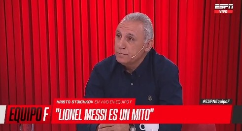 斯托伊奇科夫:梅西是一个神话,他如今在巴黎看起来很开心