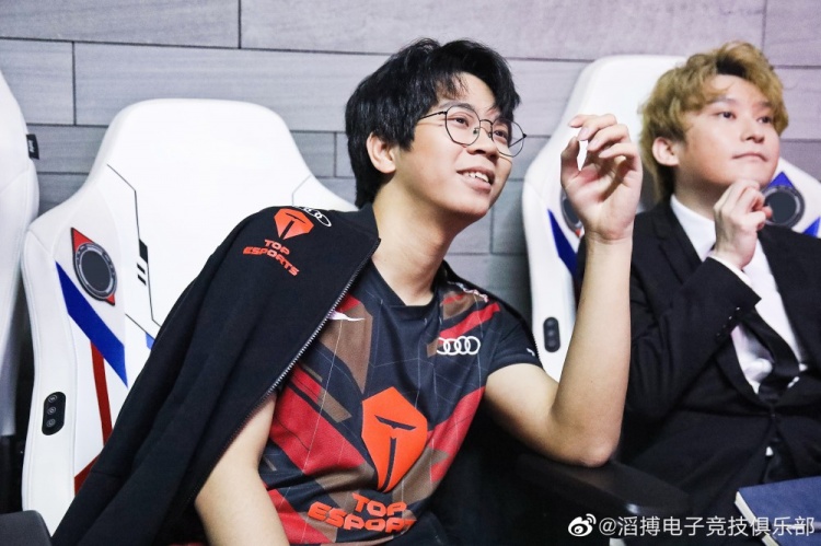 TES vs EDG赛后返图:向更高的目标进发!✊