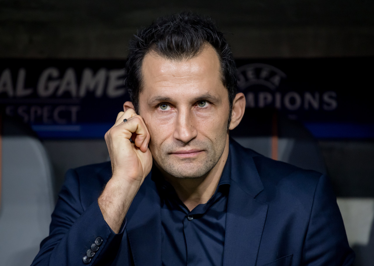 记者：拜仁8月29日进行监事会会议，预计将批准萨利的新合同