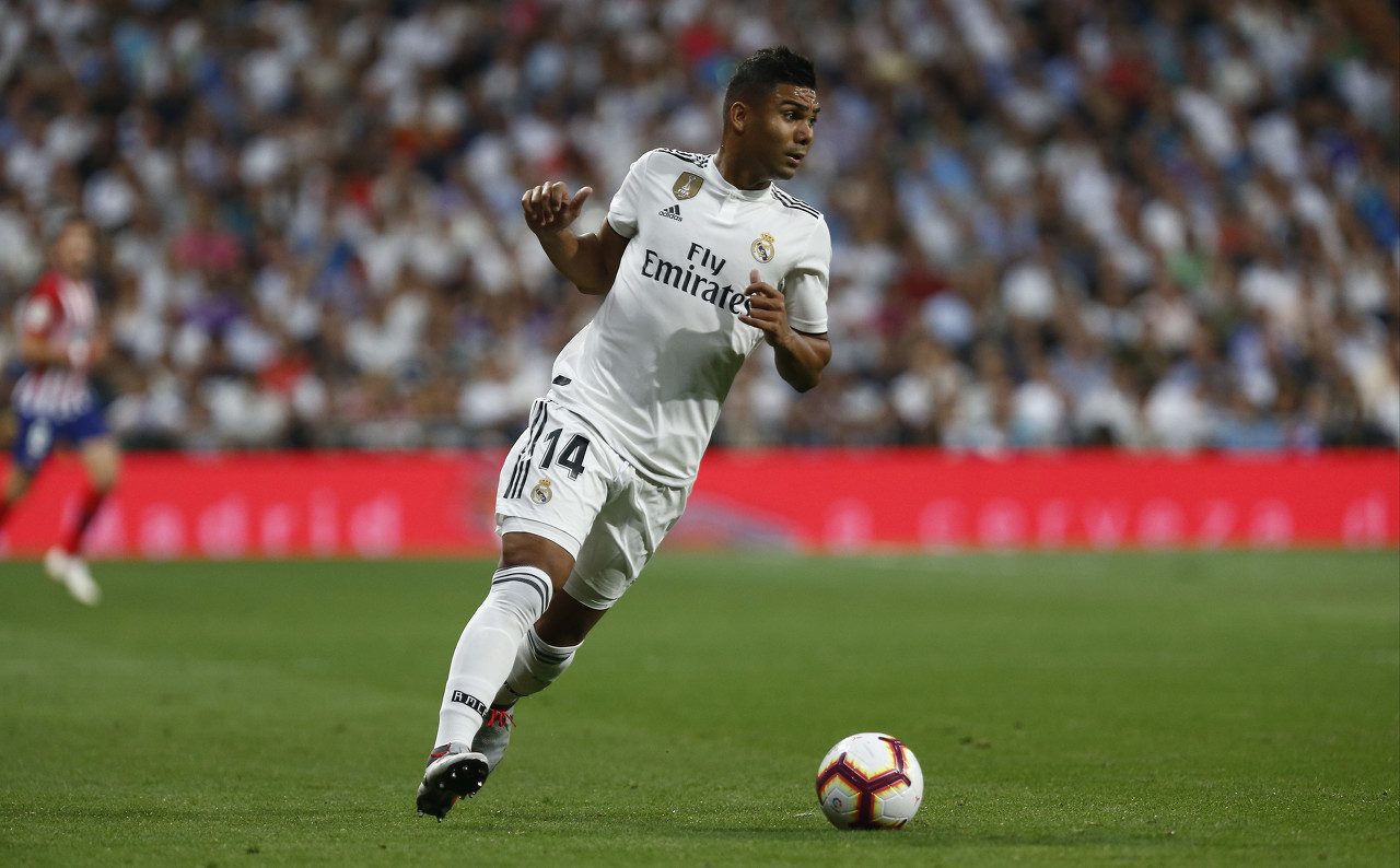 电讯报:曼联在考虑5000万镑报价卡塞米罗