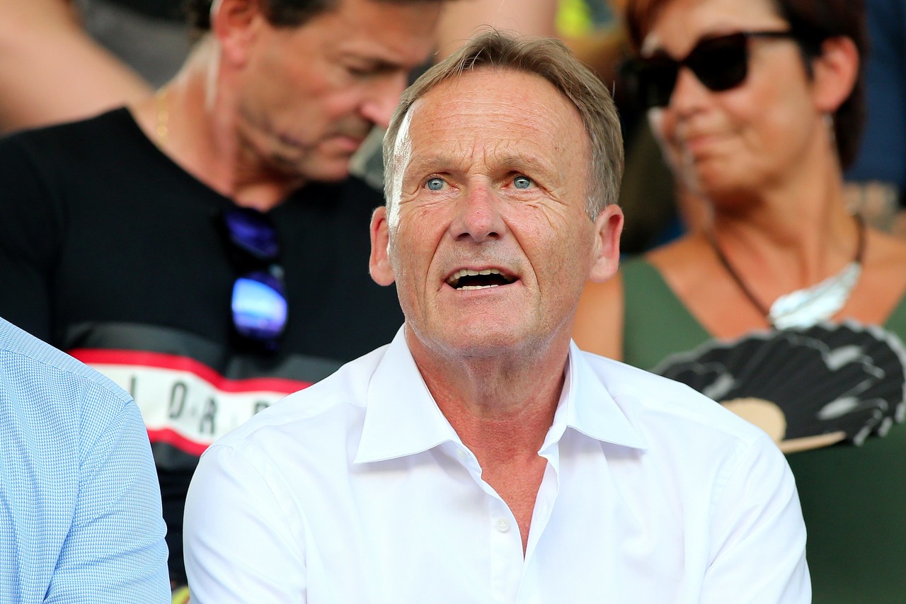 瓦茨克调侃:除了拜仁球迷,所有人都希望拜仁不要成为德甲冠军