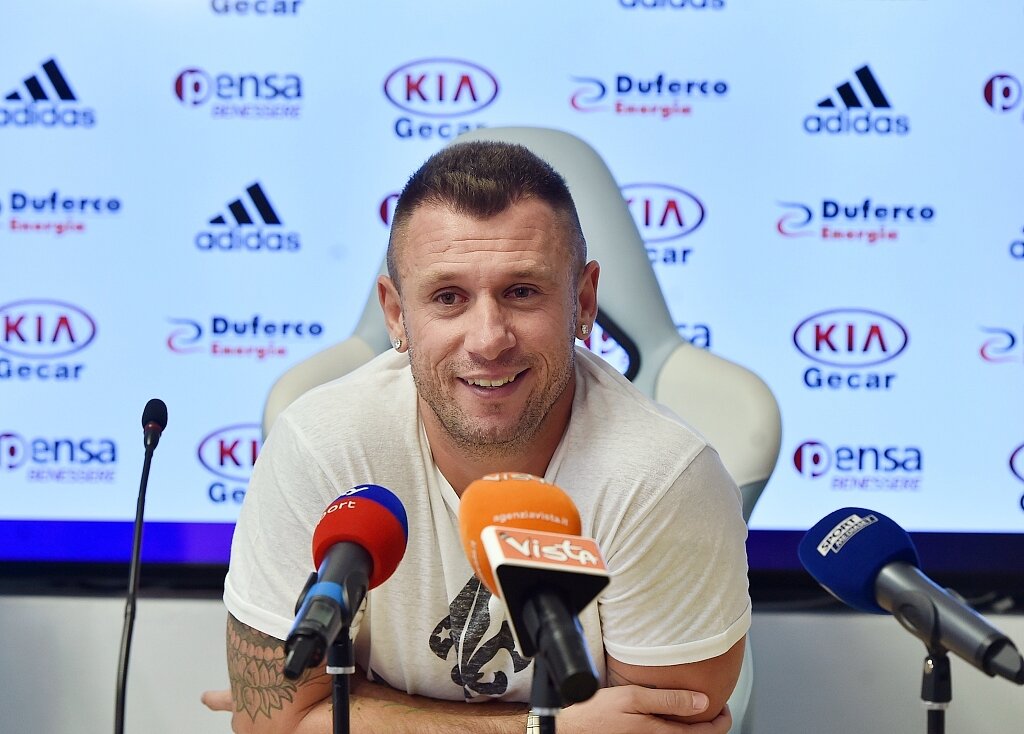 卡萨诺:米兰双雄和尤文是意甲冠军的竞争者,他们实力最为强劲