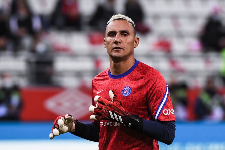 斯基拉:那不勒斯接近租借纳瓦斯,球员已同意加盟