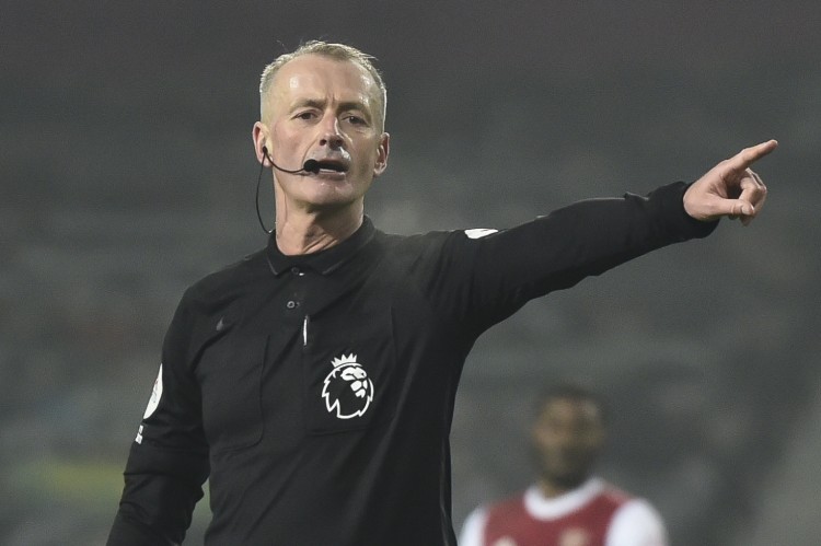 透明!泰晤士报:英超裁判和VAR之间的对话将在每场赛后公开