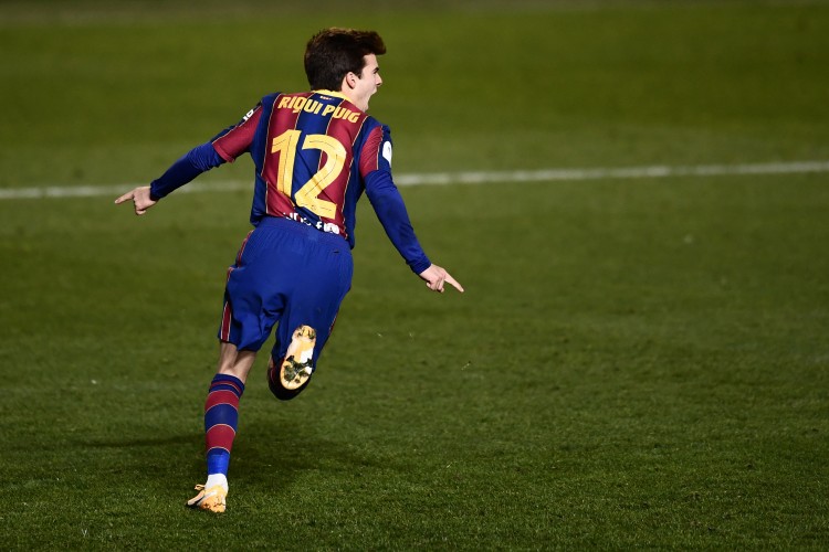 罗马诺:洛杉矶银河正与普吉敲定3年合同,转会进入最后阶段