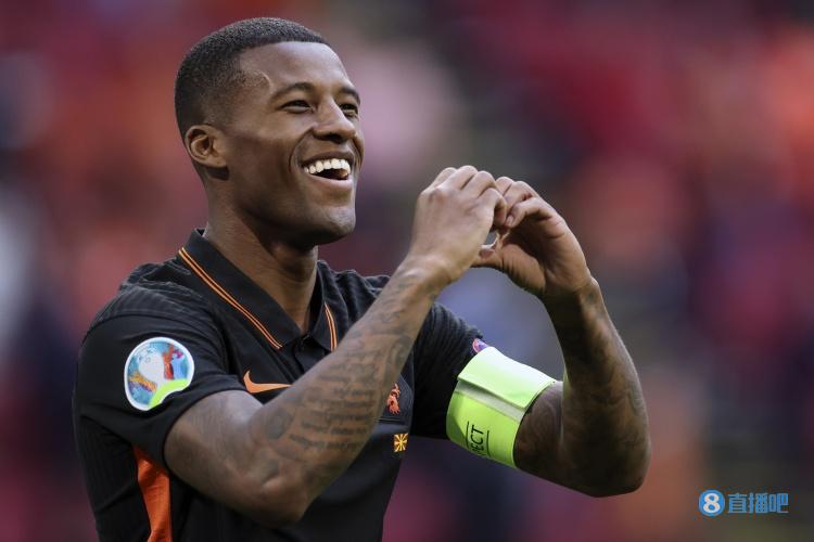 迪马：罗马在争取让维纳尔杜姆最早今天下午抵达罗马城