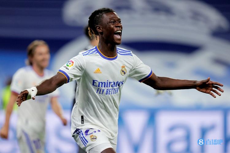 马卡:卡马文加希望成为皇马的主角,并为世界杯而战