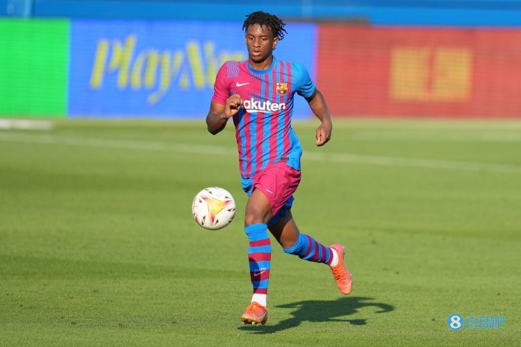 每体:若无法签下马科斯-阿隆索,巴萨将让巴尔德与阿尔巴竞争