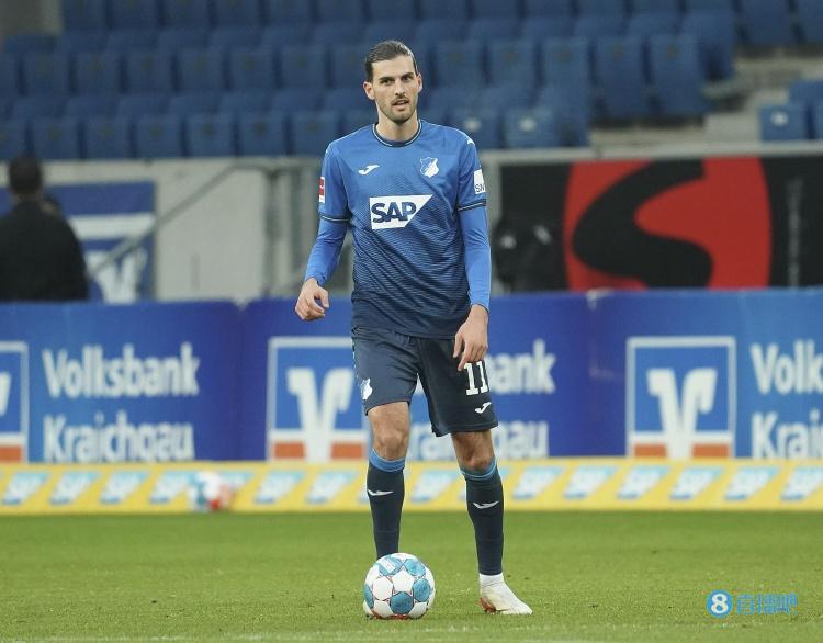 斯基拉:格里利奇被推荐给米兰,经纪人曾参与免签奥里吉交易