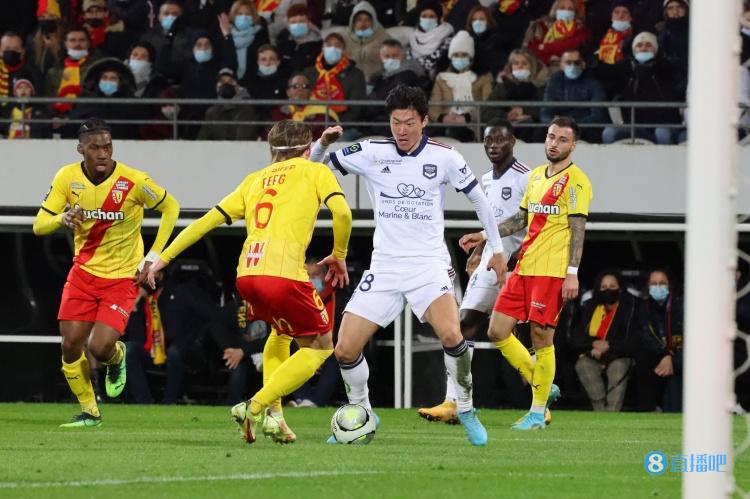 法媒：南特对黄义助十分感兴趣，但球员更想加盟英超狼队