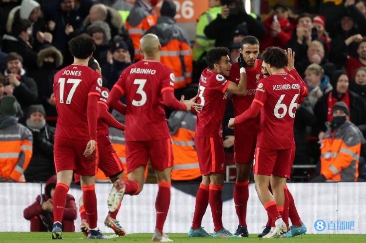 卡拉格:利物浦在引援时从不惊慌 曼联不会比上赛季更差