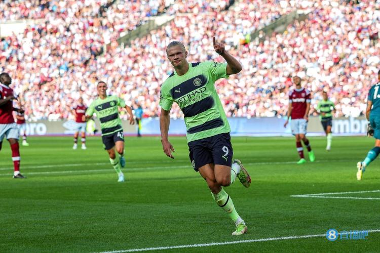 曼城旧将：哈兰德的英超首秀堪称惊艳，他将在曼城收获成长