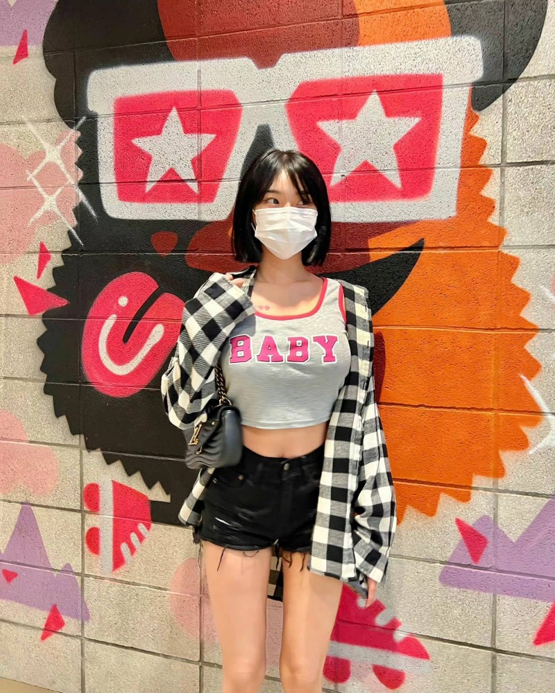 【深夜女孩】除罩更吸引!泰国网红「wmookies」