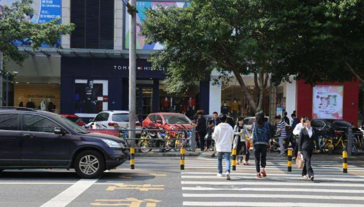 那些擦肩而过的人的图片 那些擦肩而过的人