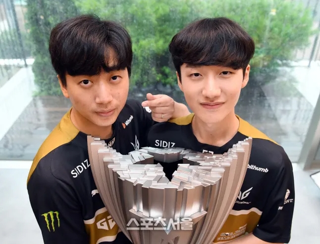 GEN.Peanut:LPL很有特色且实力强劲,警惕LPL队伍