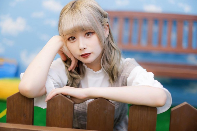 【深夜女孩】摄影会当红写真女星「深濑みるく」