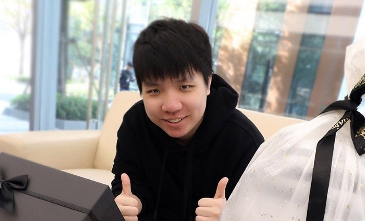 AmazingJ:今年感觉TES或JDG夺冠,大概率JDG夺冠