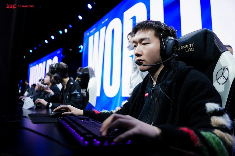 第一次世界赛有点紧张?Missing粗中有细屡出好钩