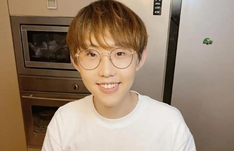 imp:LPL教练真的有问题,隔壁赛区粉丝是直接用卡车表达不满的